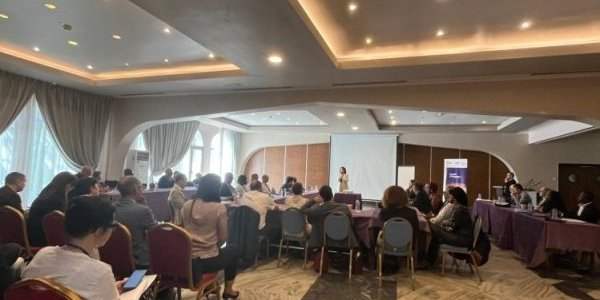 Séminaire de gouvernance de Lomé : retour d'expériences